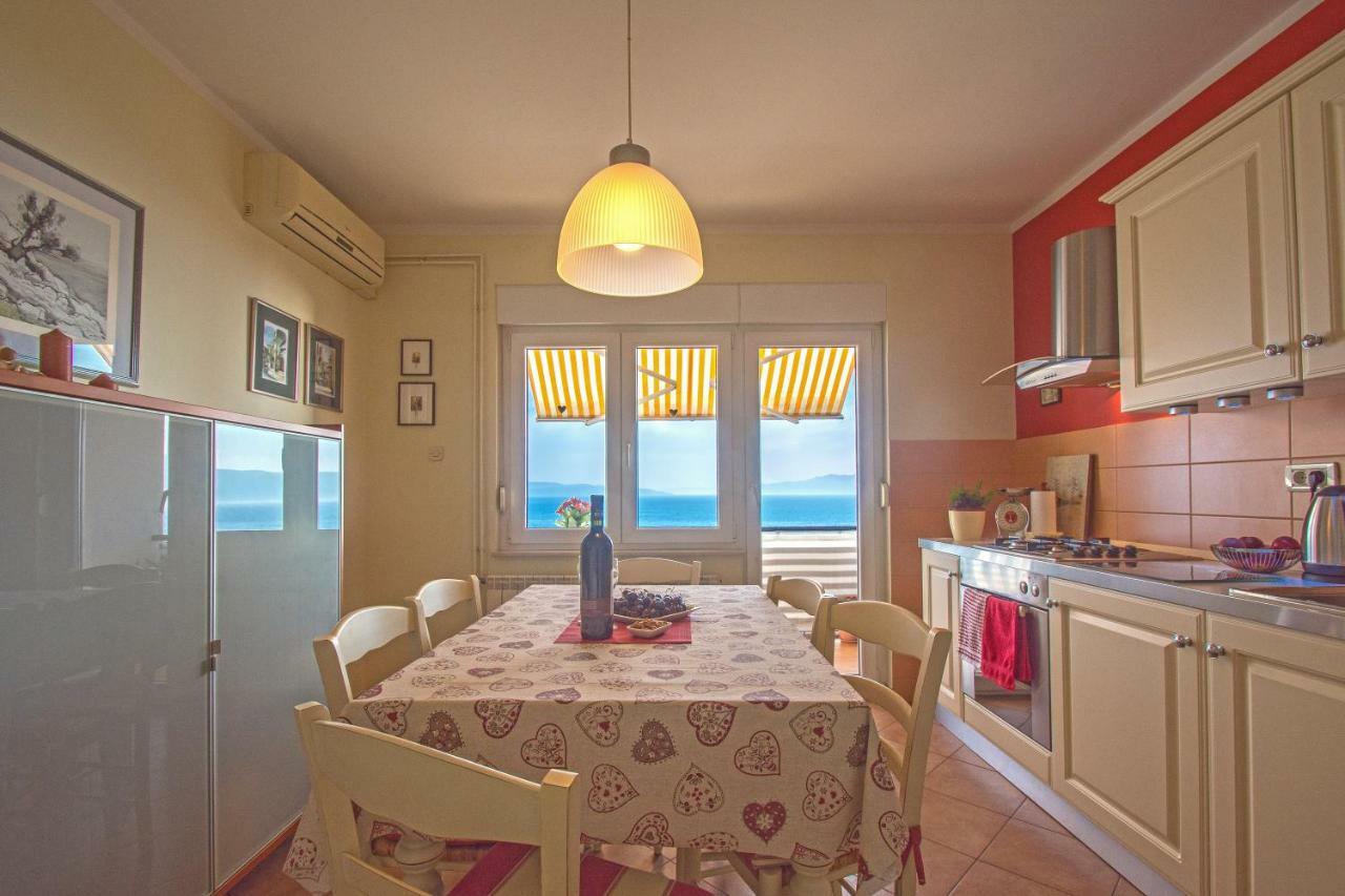 Apartment Paradise View Rijeka Exterior photo